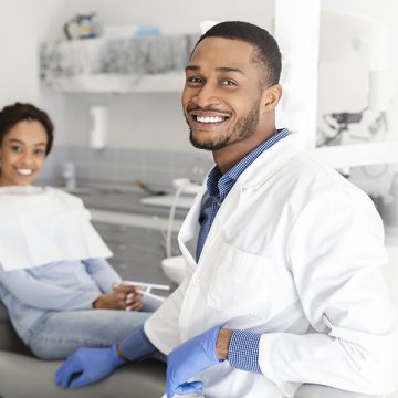 Root Canal vs Tooth Extraction: Their Advantages, and Disadvantages